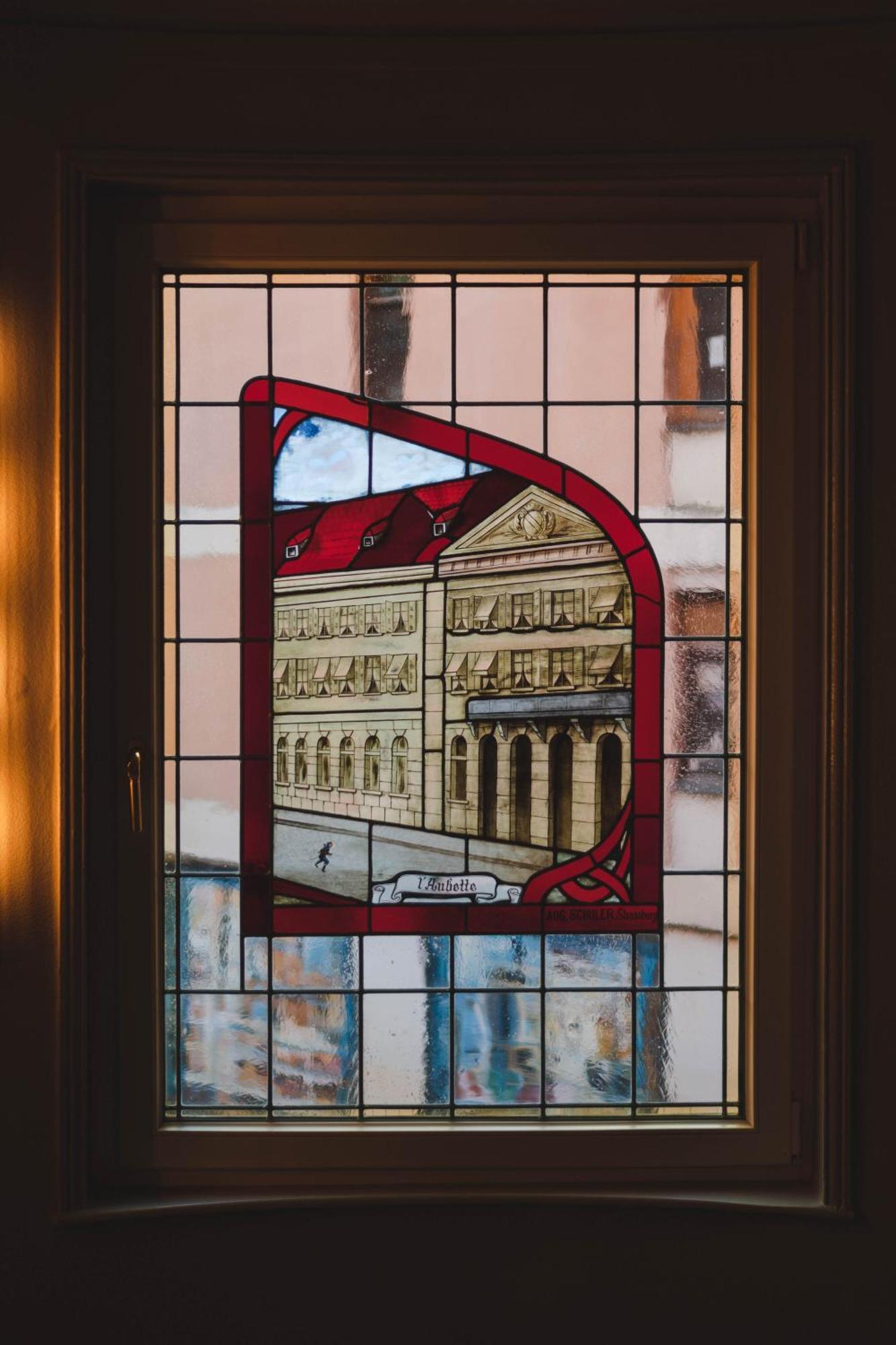Maison Rouge Strasbourg Hotel & Spa, Autograph Collection Exterior foto Stained glass window of the National Museum of Scotland
