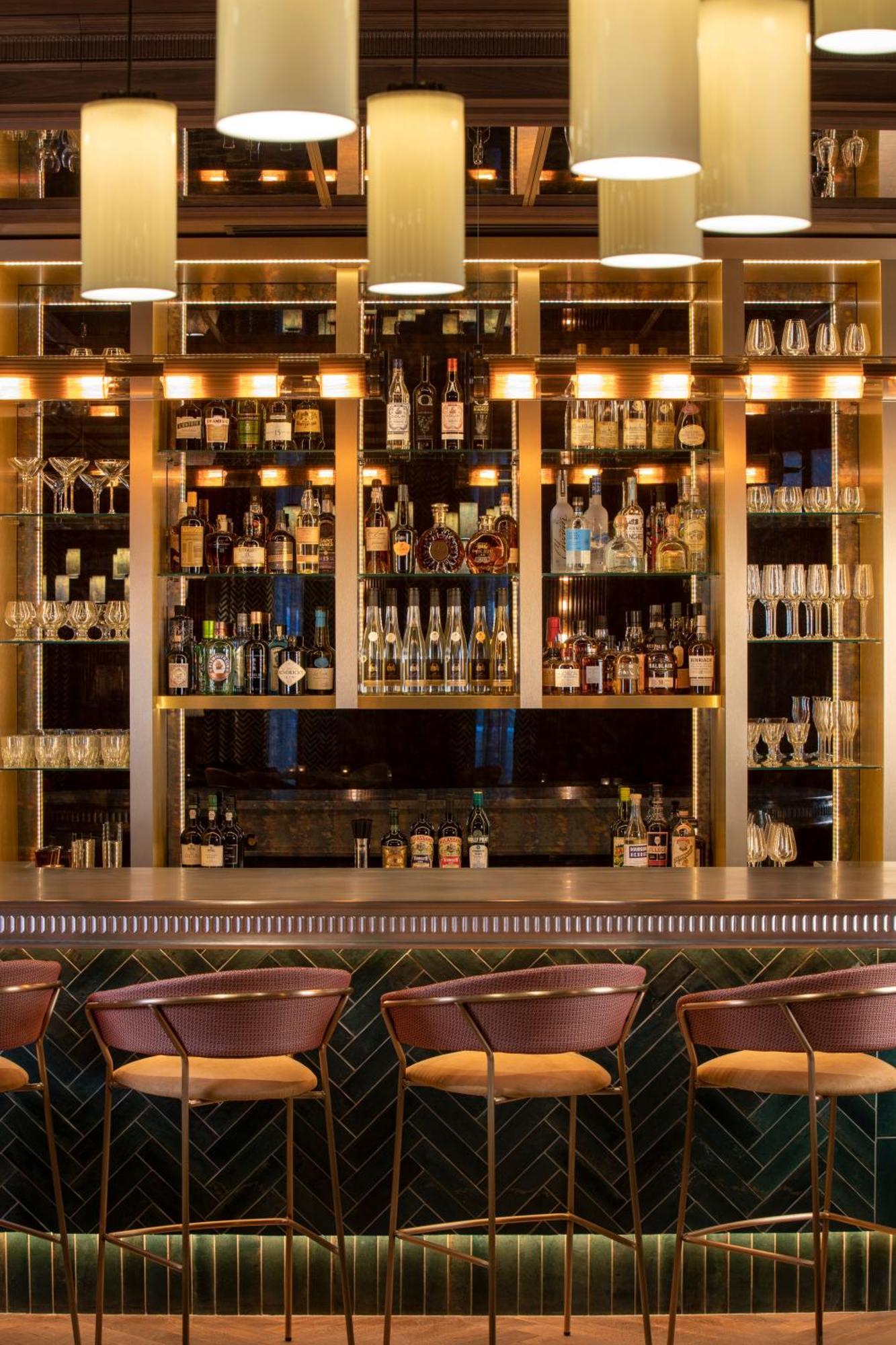 Maison Rouge Strasbourg Hotel & Spa, Autograph Collection Exterior foto The bar at the American Bar