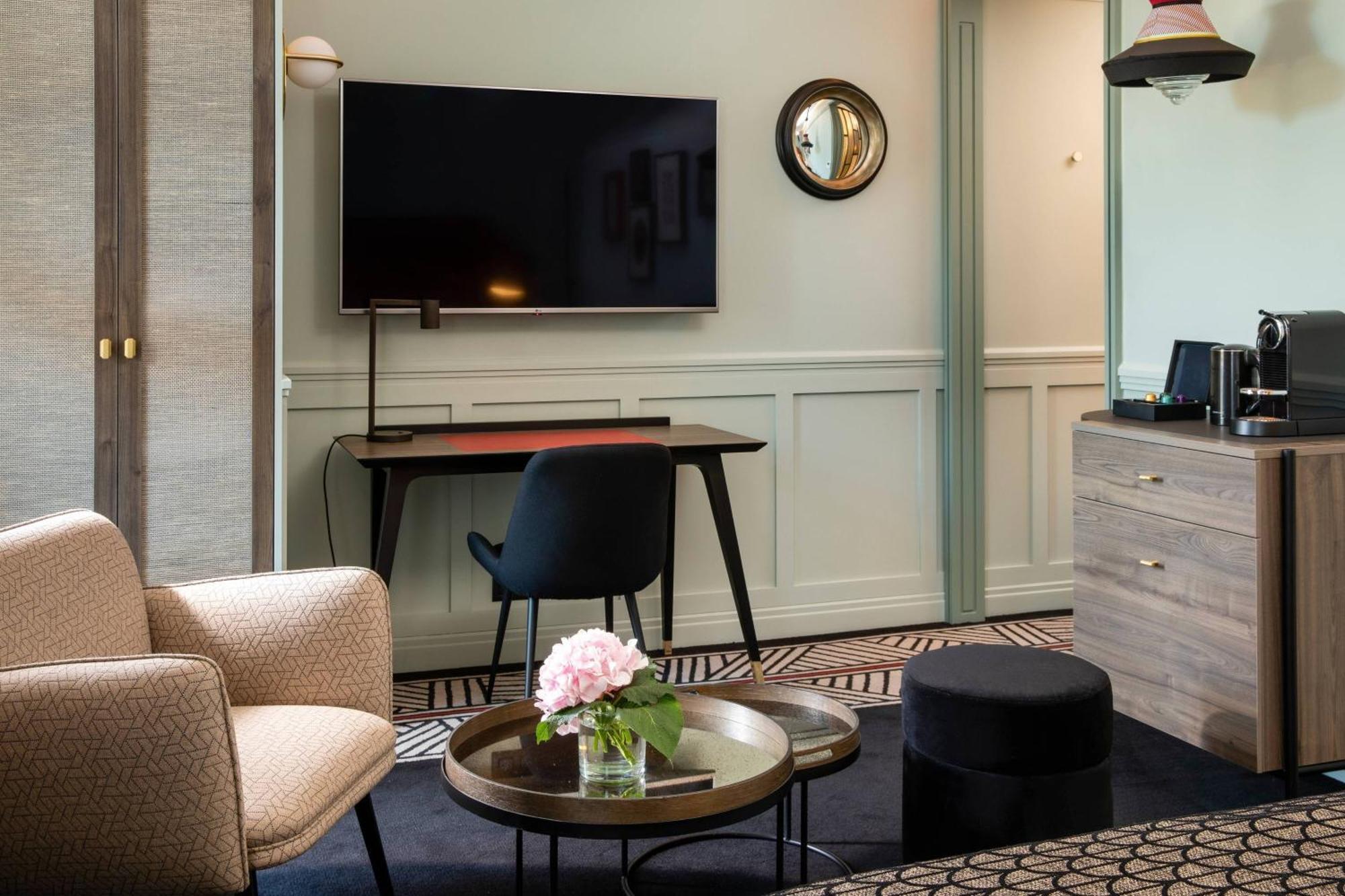 Maison Rouge Strasbourg Hotel & Spa, Autograph Collection Exterior foto Suite at the Hotel